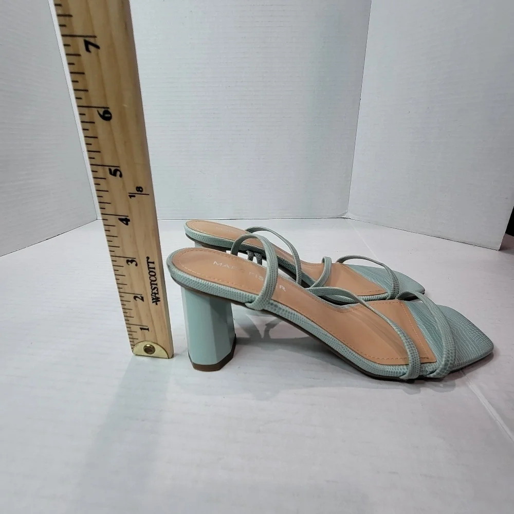 Marc Fisher Aliana 2 Strappy Heeled Sandals Size 6.5 - Picture 9 of 11